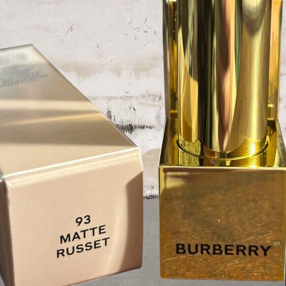 Burberry Limited Edition Russet Kisses Matte Lipstick in Russet NIB - Picture 2 of 7